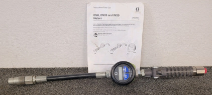 Graco Electronic Manual Oil/Antifreeze Meter - Flexible Extension