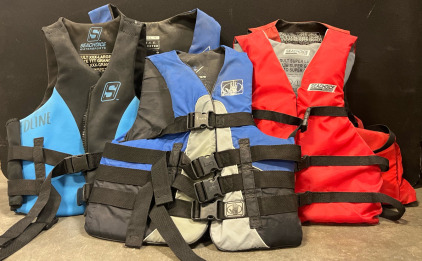 (5) Lifejackets &mdash; Adult 4XL, Adult 3XL, Adult Extra Super Large, Adult Super Large & Adult Universal