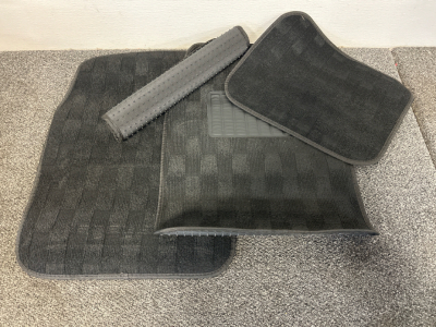 New " Black" Floor Mat Set