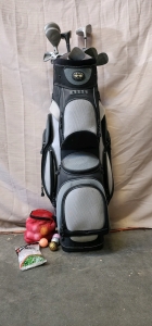 Snake Eyes Golf Caddie, 11 Golf Clubs, 2 3/4 Tees And Golf Balls!