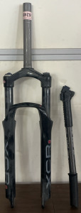 SR Suntour XCR 26 Mountain Bike Front Fork & Bicycle Pump