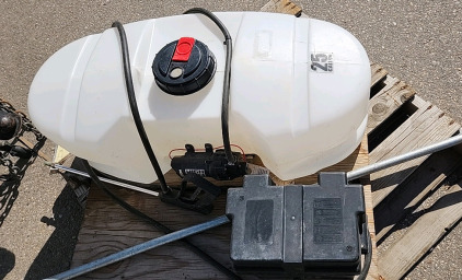25 Gallon Spray Tank with Electric Pump and Battery Box With Wand