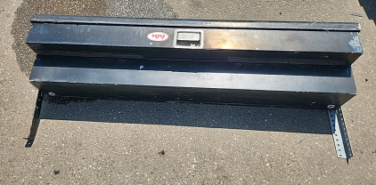 Side Rail Pickup Tool Box