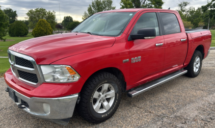 2017 RAM 1500 - 4X4 - BLUETOOTH TOUCH SCREEN STEREO!