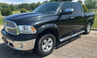 2016 RAM 1500 - DIESEL - 4X4!