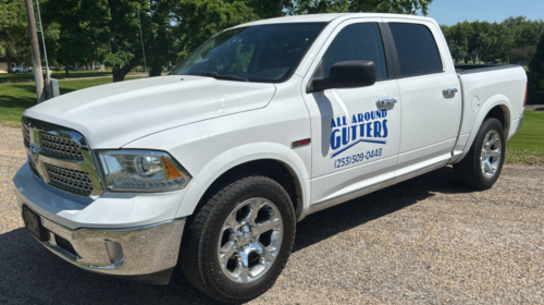 2017 RAM 1500 - 4X4! DIESEL!
