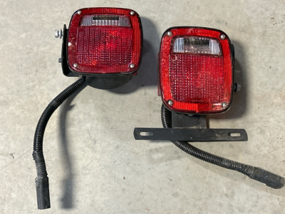Pair Of Tail Lights With Brackets