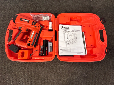 Paslode Cordless 16 Guge straight Finish Nailer With Case