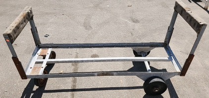 Metal Rolling Cart ..