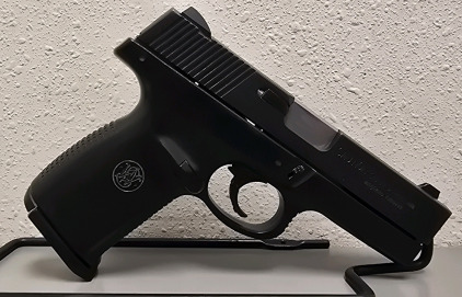 Smith & Wesson SW40C Semi-Automatic Pistol, .40 S&W, Serial PBA9403