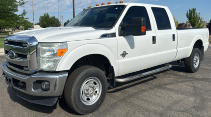 2011 FORD F-350 - DIESEL - 4X4!