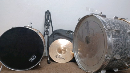 Drums Equipments.