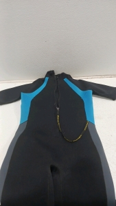 XXL Mens Wet Suit - Short Sleeve/Shorts