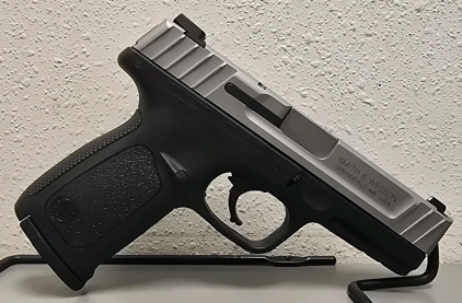 Smith & Wesson SD9 VE Pistol, 9mm, 16-Round Capacity, Serial FXC1823
