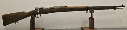 Fabrica de Armas 1932 Bolt-Action Rifle, Spanish Mauser, Serial 2Y562