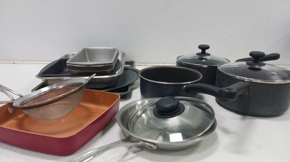 Assorted Pots & Pans
