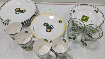 John Deere Dishware