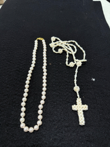 (2) Pearl Necklaces