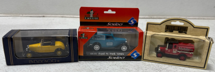 (3) Die Cast Replicas Of Vintage Cars