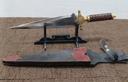 Vintage Knife