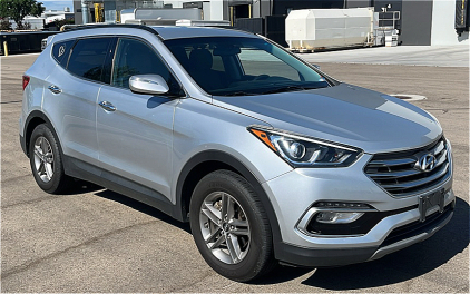 2018 HYUNDIA SANTA FE - AWD! 100K MILES!