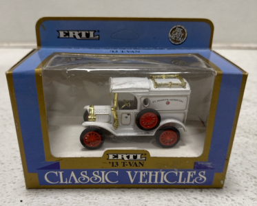 (1) ERTL &lsquo;13 T-Van 1:43 Die Cast Replica