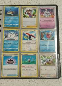 Binder of 160+ Pok&eacute;mon Cards W/ Tons of Holos and Rares
