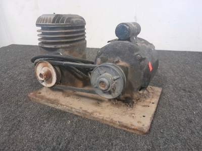 Vintage Air Compressor Paint Sprayer