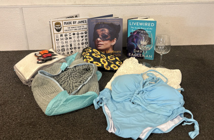 Impiri Lux King and Queen Glass Goblets, Laundry Shoe Bags for Washing Machine, Sunflower Fanny Pack, See Through Crochet Bikini Beach Cover Up, Blue XL Bikini, Bamboo Ducky Eco Non-Scratch Cleaning Towels, Entertaining Books, 3 Small Pocket Knives