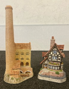 (2) Authentic David Winter Cottage And Cotton Mill from the Midlands Collection Collectibles