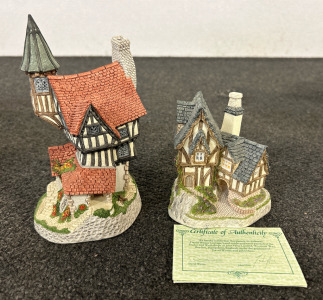 (2) Authentic David Winter Cottage from the Midlands Collection Collectibles