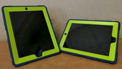 (2) iPads