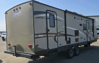 2016 COLEMAN LANTERN 29ft SLEEPS 10 EASILY! - 6