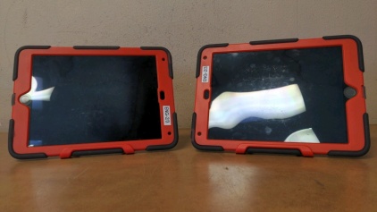 (2) iPads