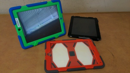 (2) iPads