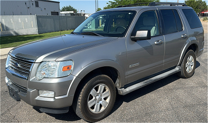 2008 FORD EXPLORER - 4X4 - 120K MILES!