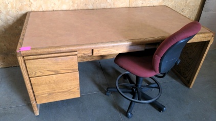 Desk & Chair