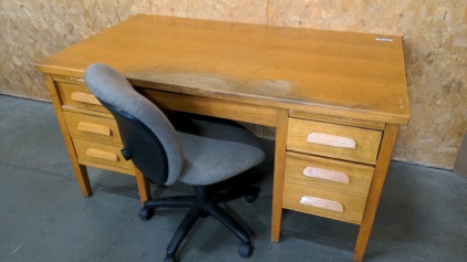 Desk & Chair