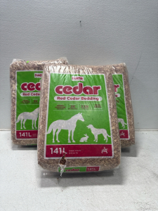 (3) Red Cedar Bedding 141 L