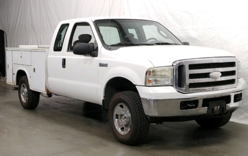 2005 Ford F 250 4x4 - Service Bed