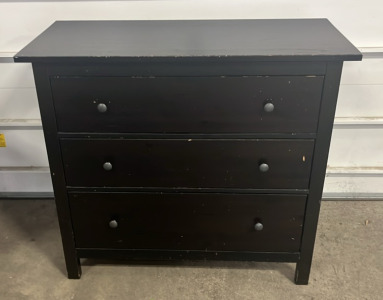 (1) Black 3 Drawer Dresser