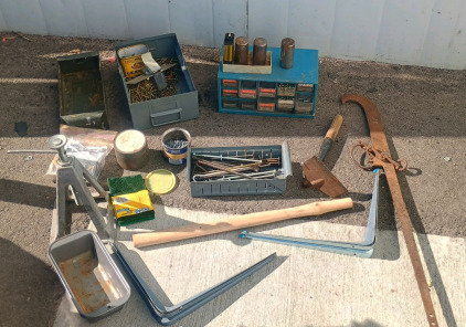 (20+) Mixed Tools & Hardware - Hand Tools, Fasteners, Drawer Unit