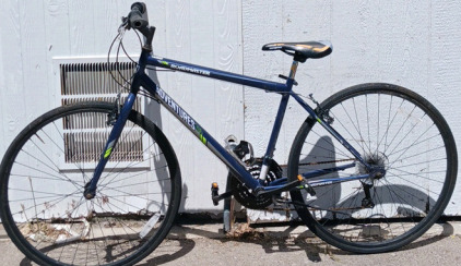 28&rdquo; Dark Blue Roadmaster Adventure Bike