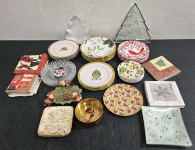 Large Lot of Holiday Decor Fancy Plates: Gold Buffet Royal Gallery, Charter Club Grand Buffet Gold, Pier 1, & Napkins