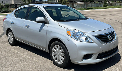 2014 NISSAN VERSA - 83K MILES!