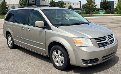 2008 DODGE CARAVAN - DVD PLAYER!
