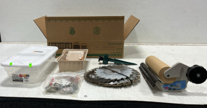 (1) Container (1) Paper Cutter (1) Hose Attatchment (8) Saw Blades (1) Bag of Accessories