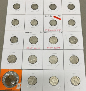 (20) Coins Including 1988 & 1998 Jefferson Nickels, 2019 D Roosevelt Dimes, Kit Carson Coin +