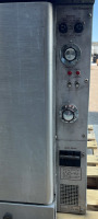 (1) General Electric Convection Oven - 2