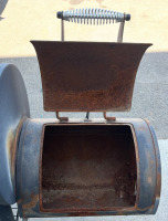 (1) Char-Griller Grill & Smoker - 4
